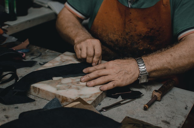 como fabrican un zapato